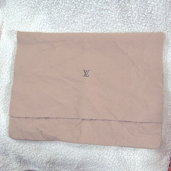Louis Vuitton Handbags - LV dust bag luxury item.